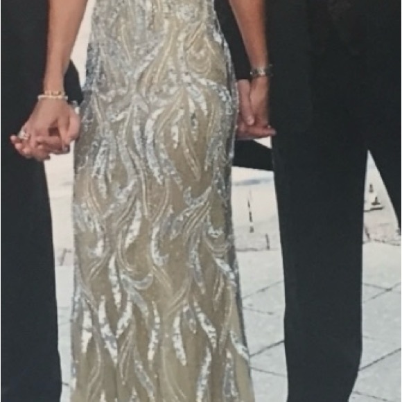 Gorgeous evening gown by Basix - Picture 6 of 6
